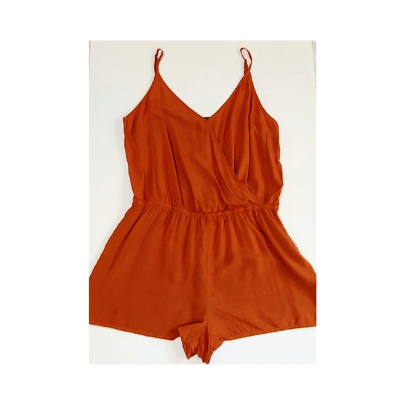 Forever 21 Solid Cami Romper - Picture 1 of 2